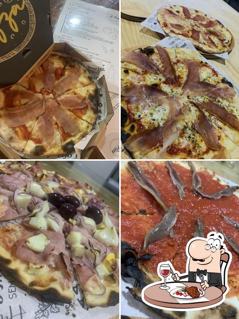 A PIZZA