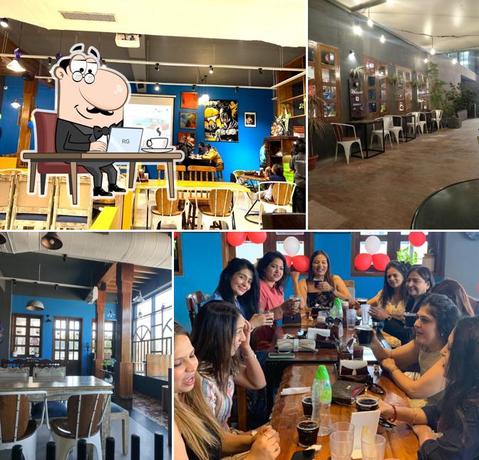 Check out how KAUFFEE HOUSE The Exclusive Lounge looks inside