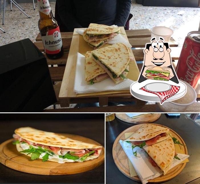 Club sandwichs à 331