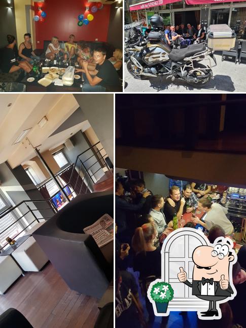 Gli esterni di Chinese Wall Cafe Bar