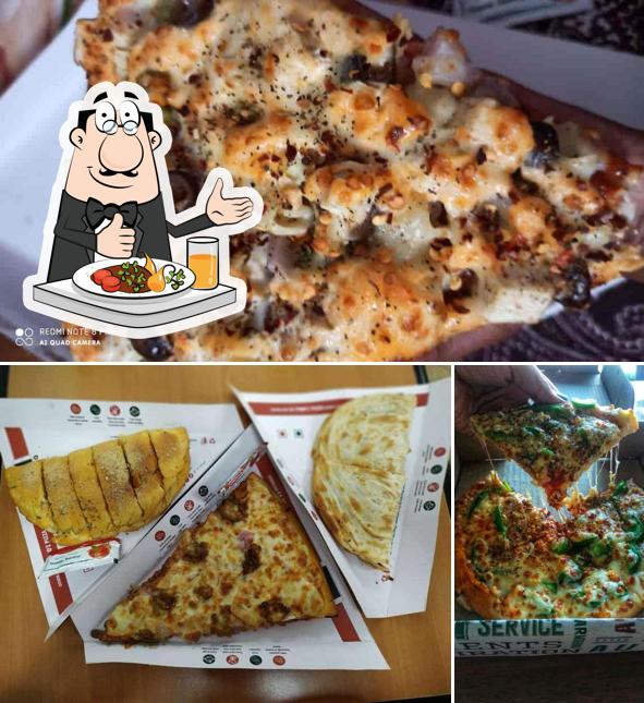 Food at La Pino'z Pizza