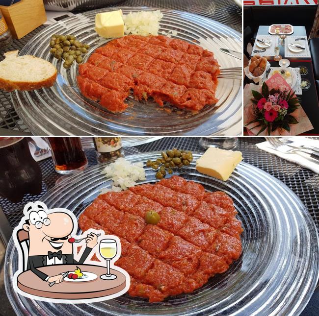 Guarda la foto che presenta la cibo e interni di KAFFE KÖNIG