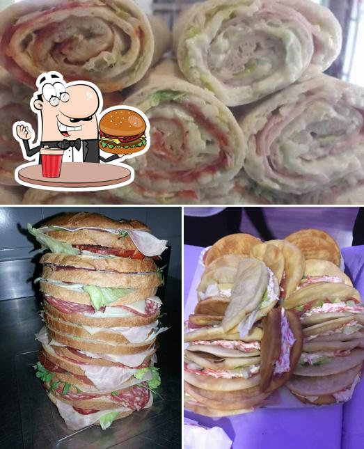 Ordina un hamburger a Spikio Pizzeria