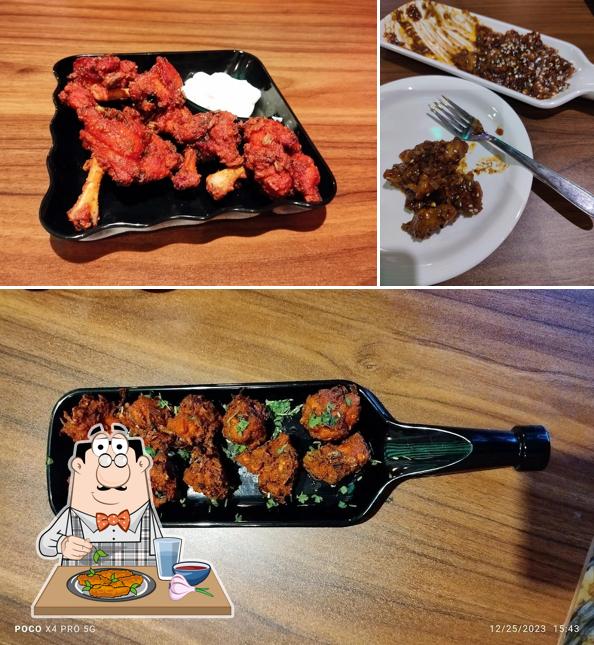 Chicken wings at Chop Chop Restaurant