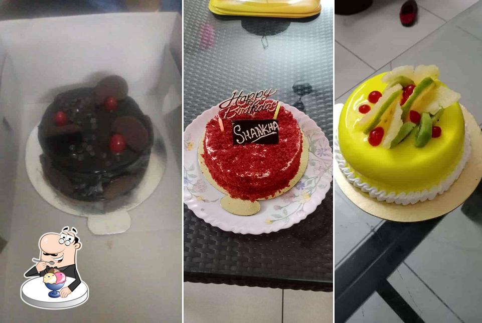Cakes N Shakes offers a range of sweet dishes