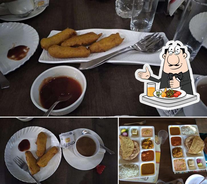 Meals at Vyanjan - The Food Village