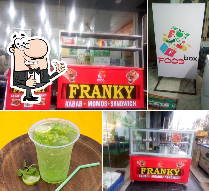 Look at this picture of FoodBox