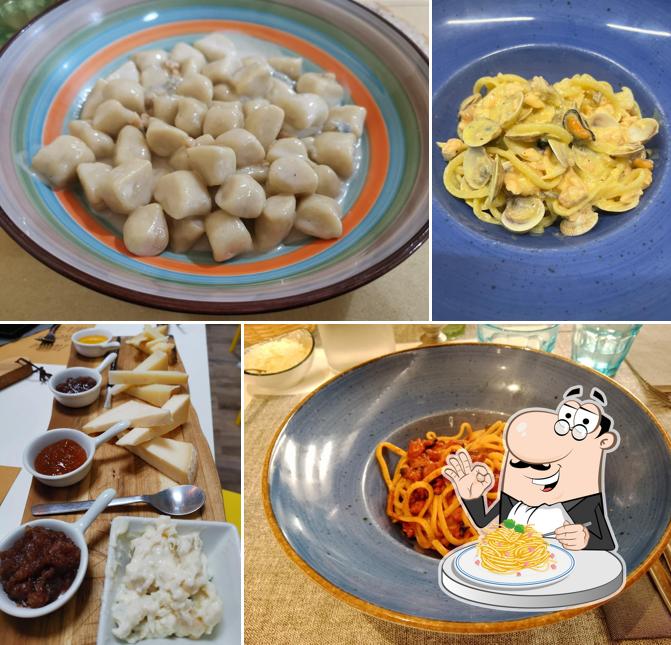 Ova e Farina: Produzione Pasta Fresca, Ristorante e Gastronomia