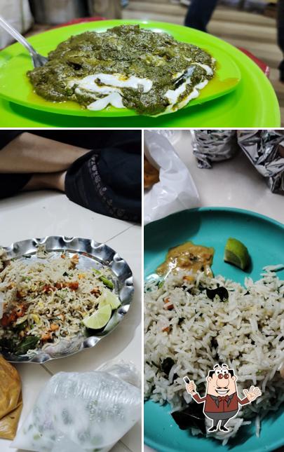 Food at Ramesh pulka and fast foods