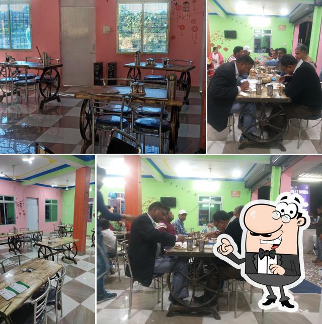 Om Taj Guest House & Restaurant