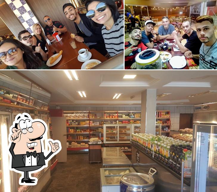 O interior do Panificadora Bonanza Chácara 156
