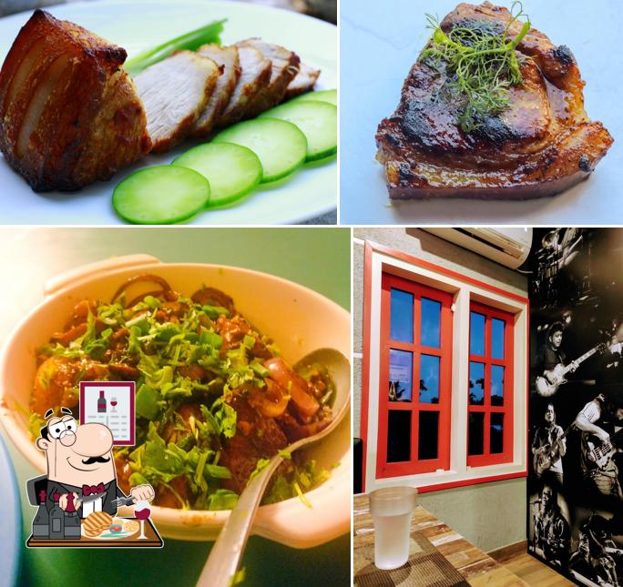 Order meat dishes at Cafe Momo