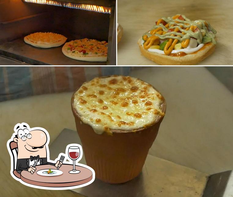 Meals at Kullad pizza