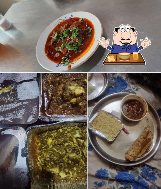 Meals at M.P. Paratha, Tandoori & Omlet