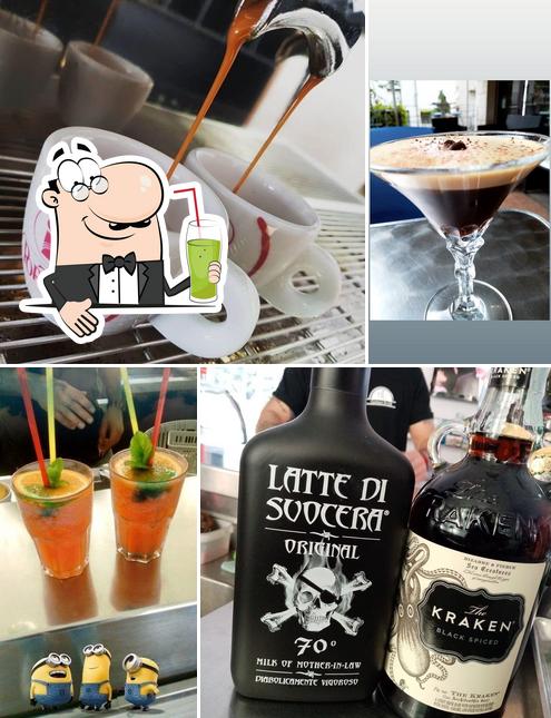 Goditi un drink a BJ'S BAR
