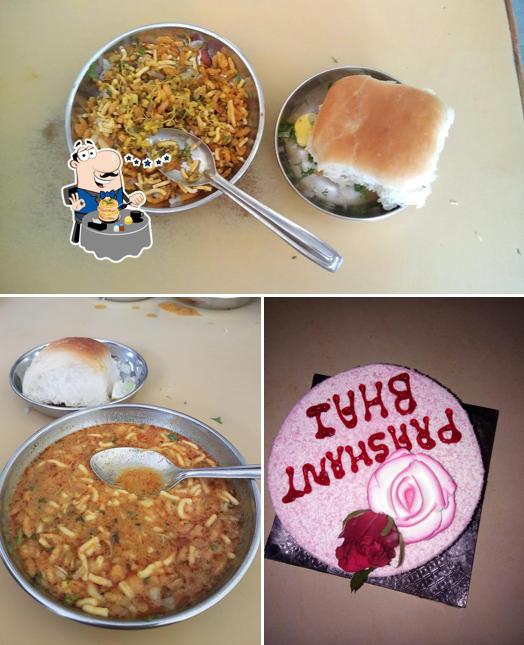 Food at Rasrang Misal