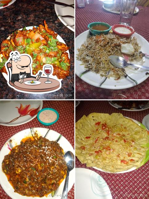 Food at SHAHI FAMILY DHABA