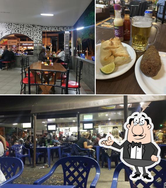 O interior do Libanus Restaurante