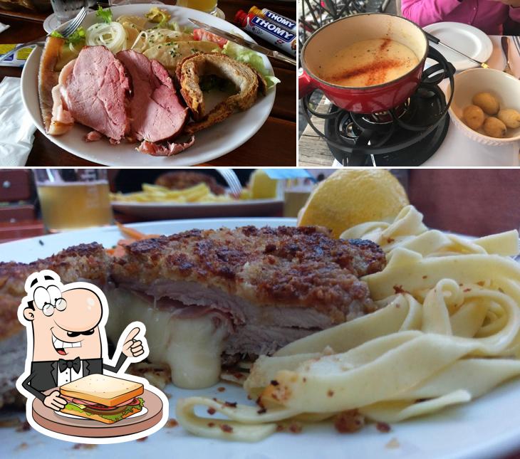 Prenditi un panino a Rathaus Brauerei