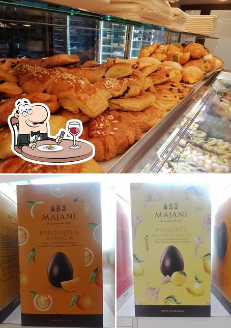 Platti al La Baguette S.r.l. Pasticceria Caffetteria Alimentari