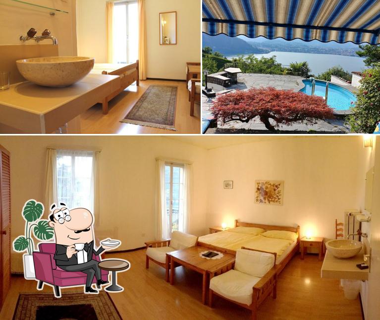 Siediti a un tavolo di Hotel Panorama