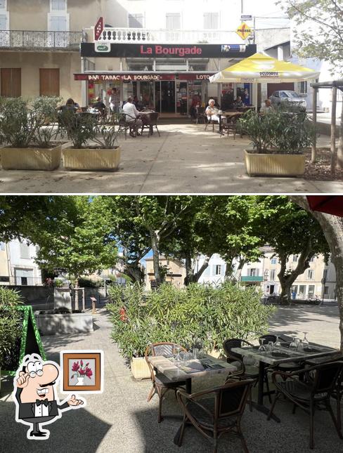 La Bourgade , crêperie , paella , plats du jour ,bar , tabac