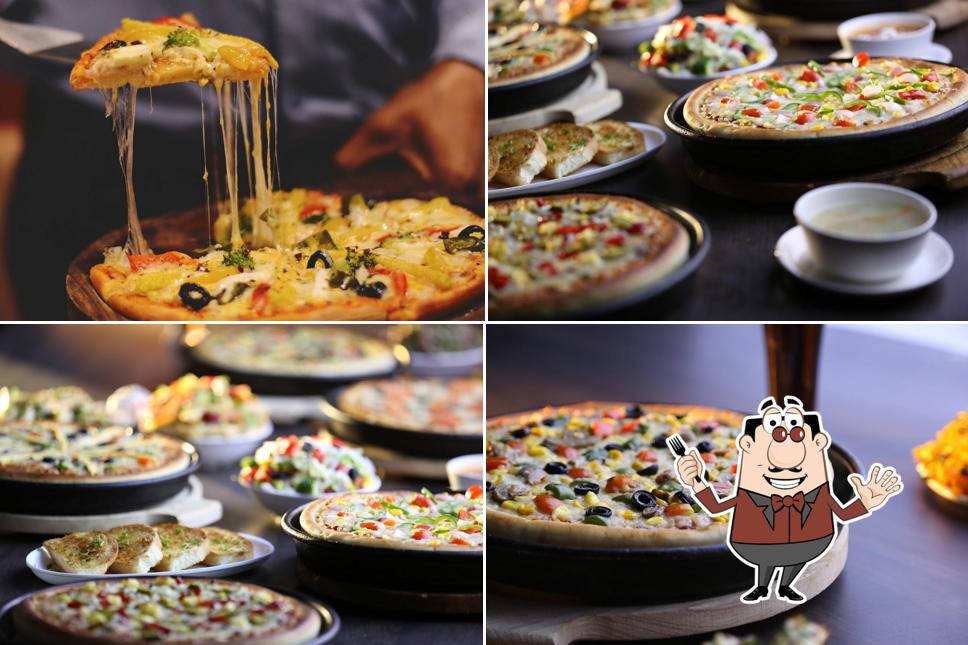 Food at Neopolitan Pizza