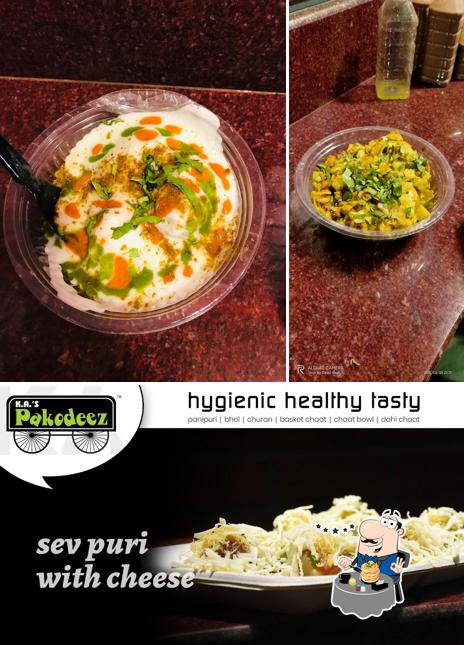 Meals at PAKODEEZ