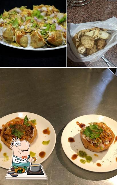 Falafel at Sanjay ke gol gappay