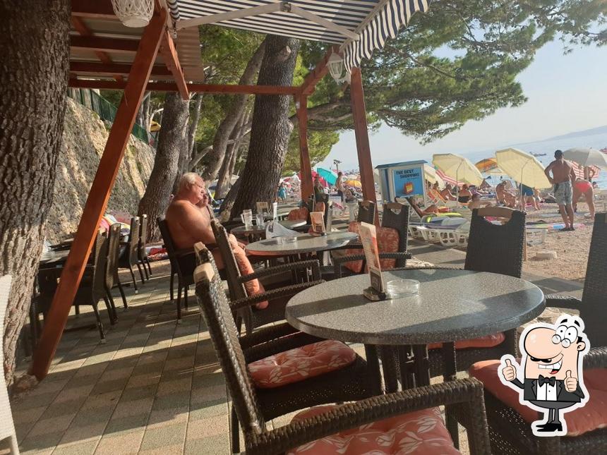 Beach Bar Strong
