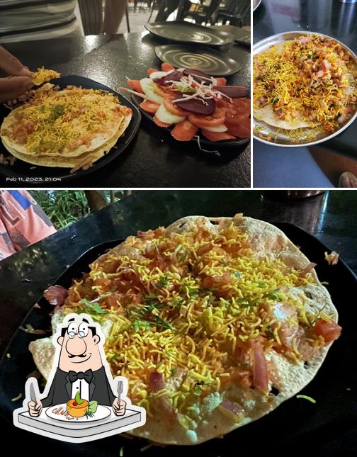 Chaat at Manas Resto Lounge