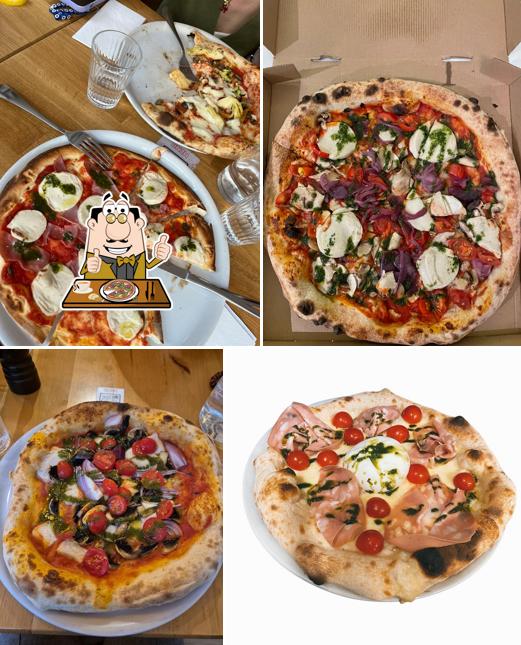 Ordina tra le svariate varianti di pizza