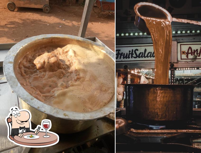 Meals at Rajasthani tea stall