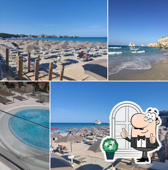 Puoi goderti l'aria fresca da seduto all'esterno di Cala Marin