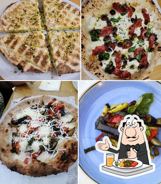 Cibo al Ristorante Pizzeria La Pietra Azzurra