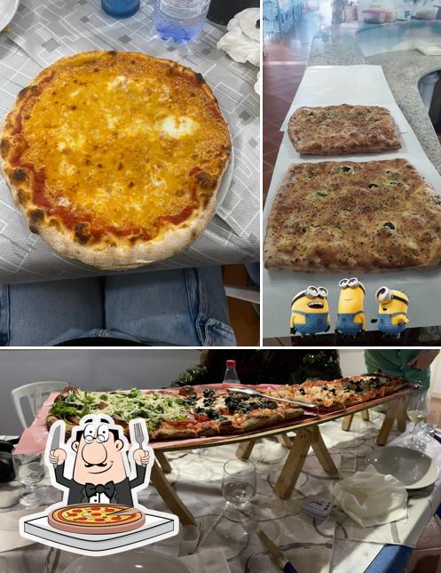 Ordina tra le svariate varianti di pizza