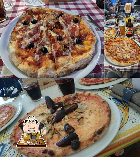 Ordina tra le molte varianti di pizza