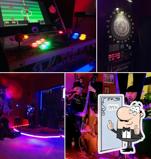 Bonnie & Clyde Rock Club