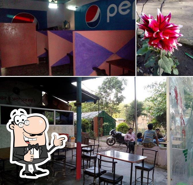 See this picture of Green hut food court