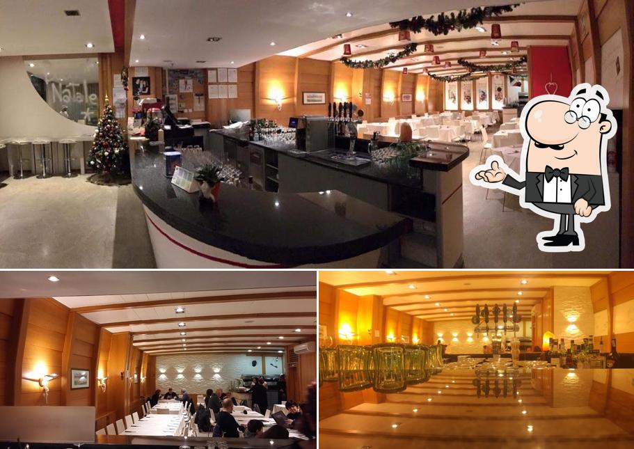 Siediti a un tavolo di Pizzeria Da Gianni