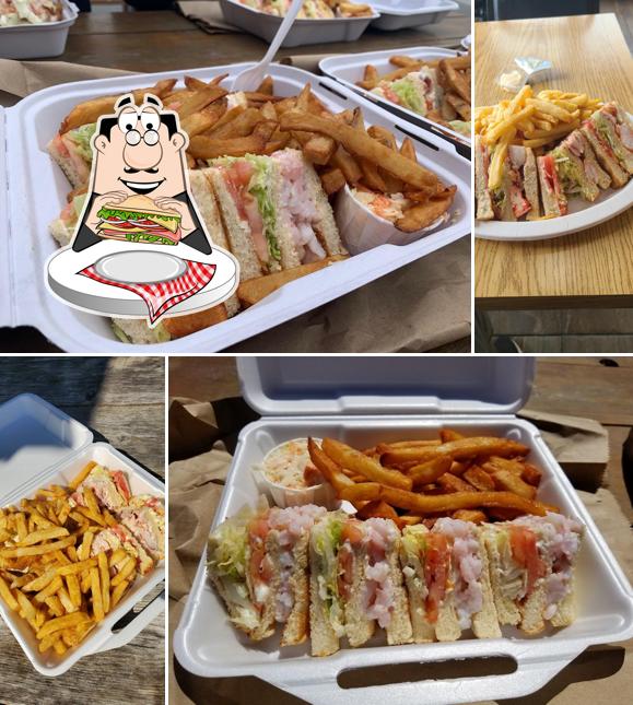Club sandwichs à Cantine Le Mini