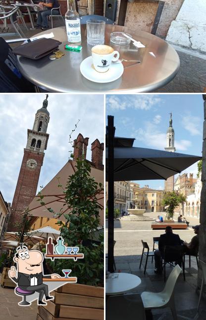 Caffè Carducci si caratterizza per la interni e cibo