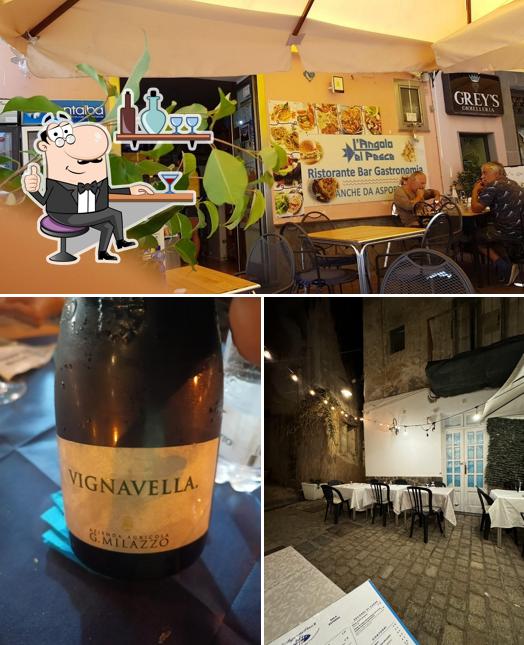 Siediti a un tavolo di L'Angolo del Pesce