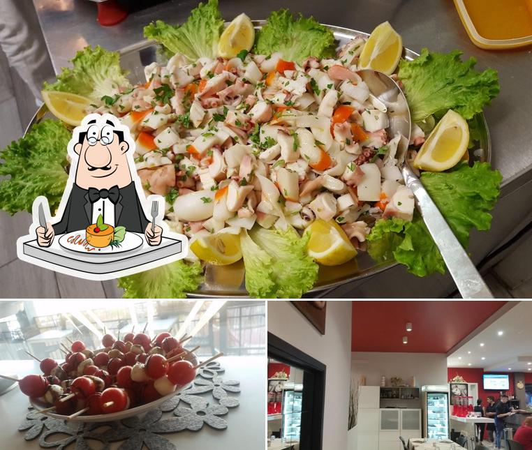 La immagine di cibo e interni da Prestige Pizzeria Bar