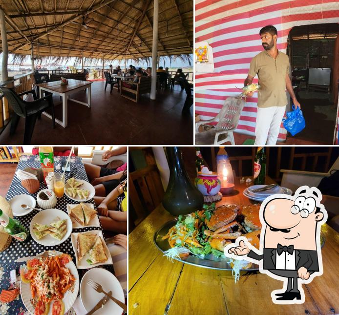 Check out how Rayan Cafe looks inside