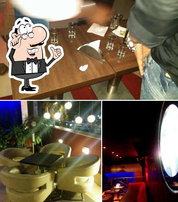 Check out how H2O - The Liquid Lounge looks inside