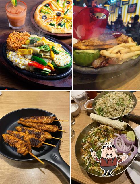 Food at Pop Tate's Xperia Mall