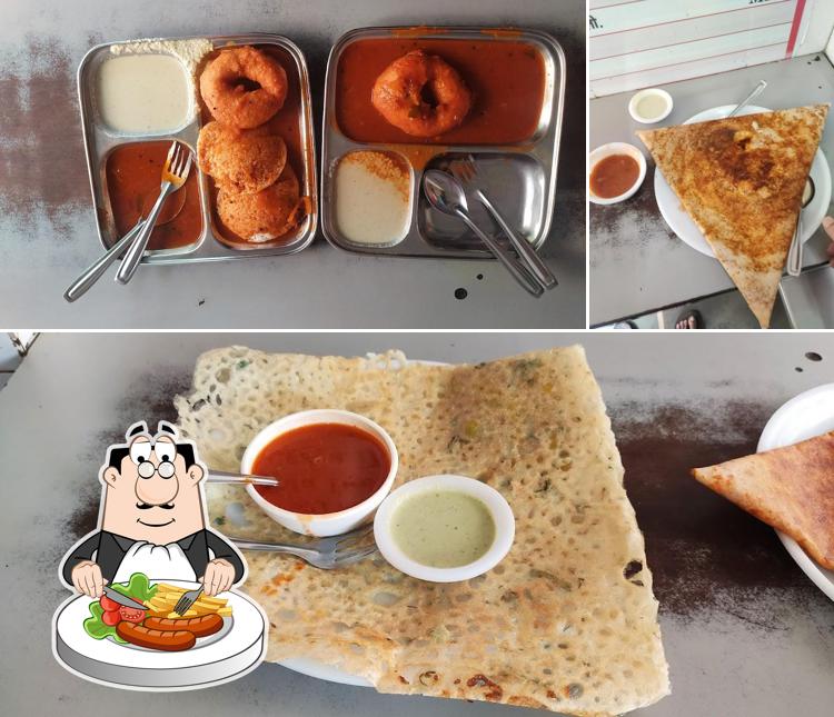 Food at Sawant Snacks