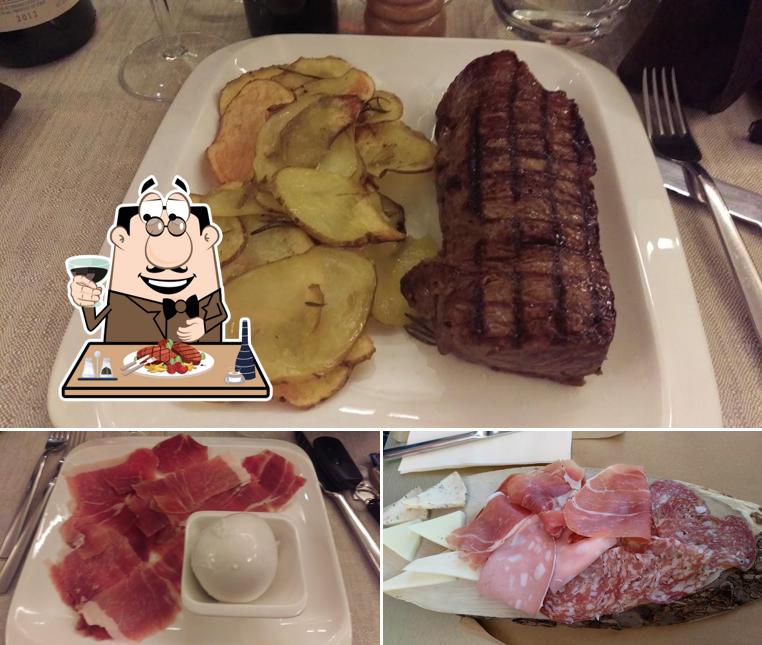 C'è un'ampia selezione di pasti per gli amanti della carne