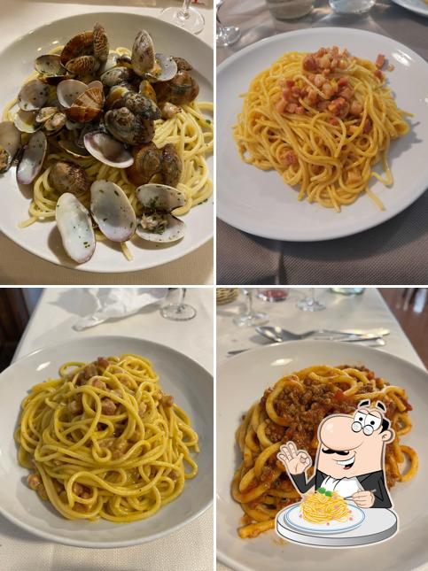 Spaghetti alla carbonara al Trattoria Antichi Sapori